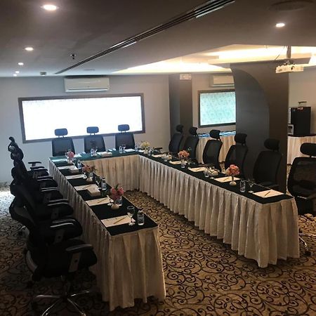Hala Hotel Khobar Extérieur photo