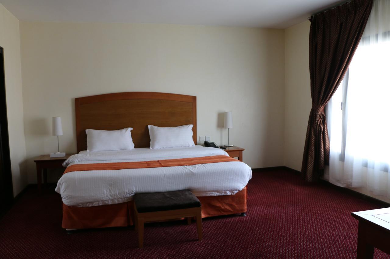 Hala Hotel Khobar Extérieur photo