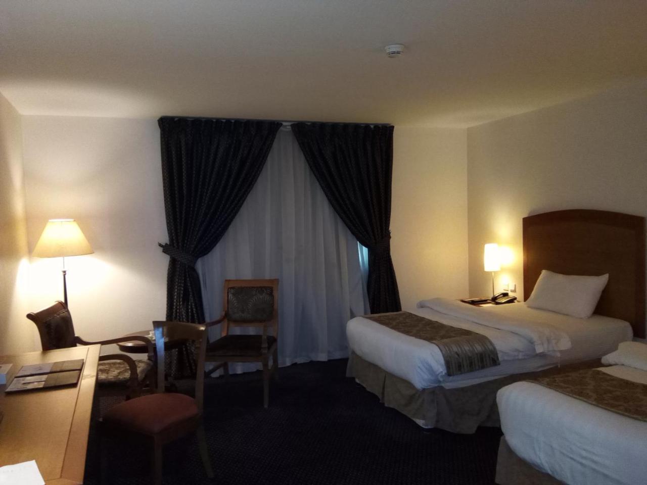 Hala Hotel Khobar Extérieur photo