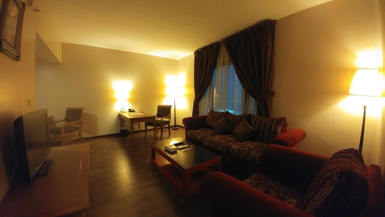 Hala Hotel Khobar Extérieur photo