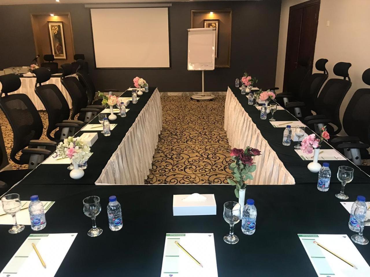 Hala Hotel Khobar Extérieur photo